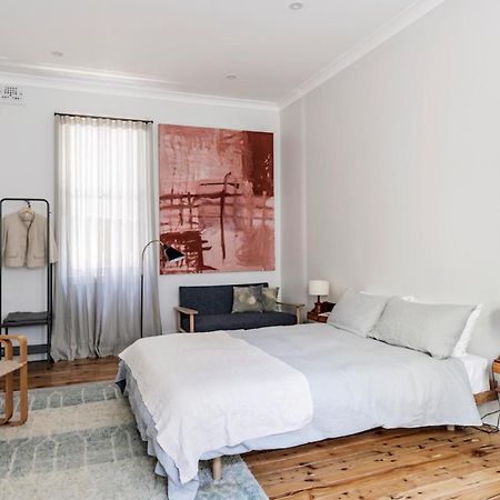 Bondi Beach House Bed and Breakfast Sydney Exteriör bild